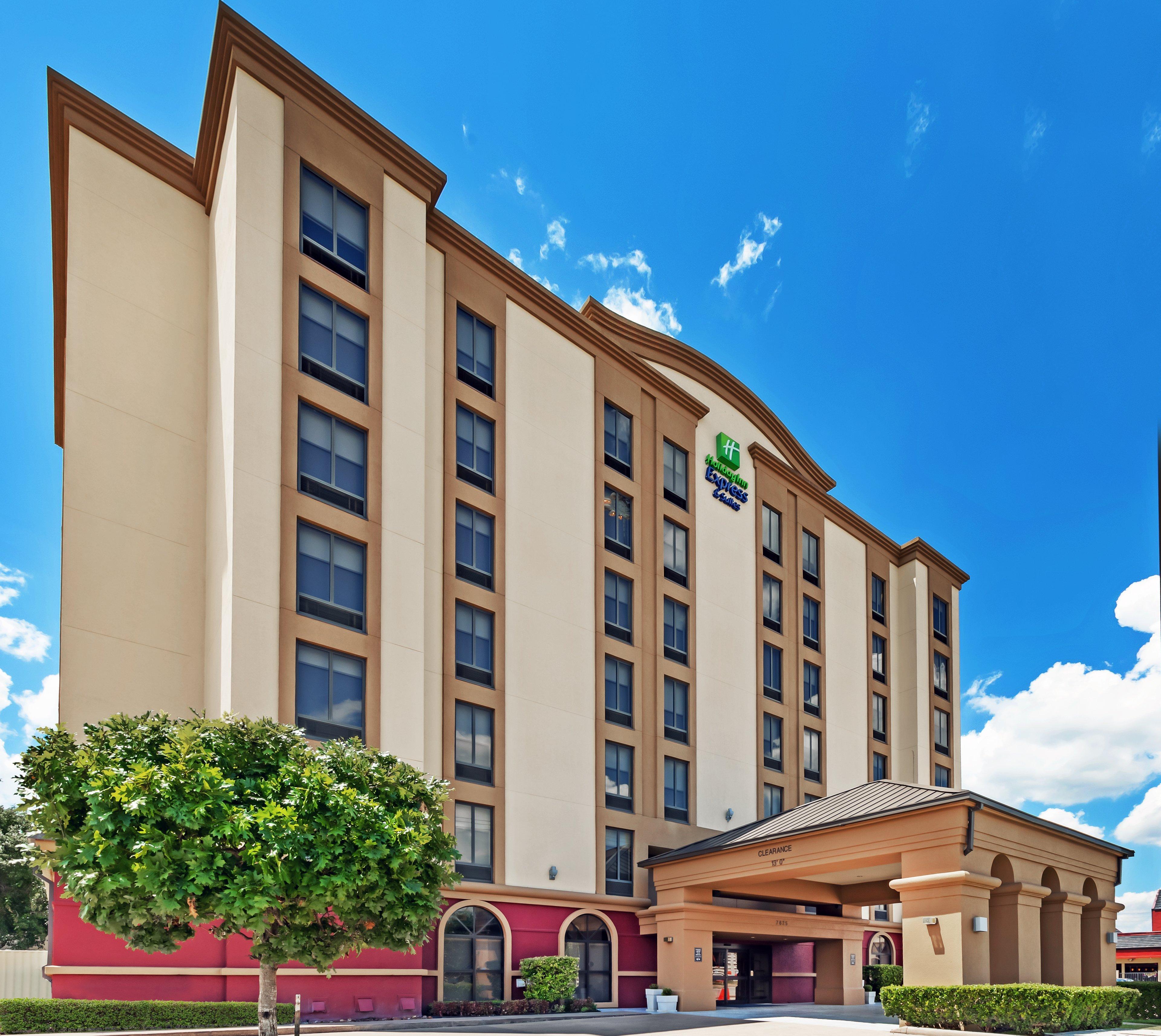 Holiday Inn Express & Suites Houston - Memorial Park Area By Ihg Extérieur photo