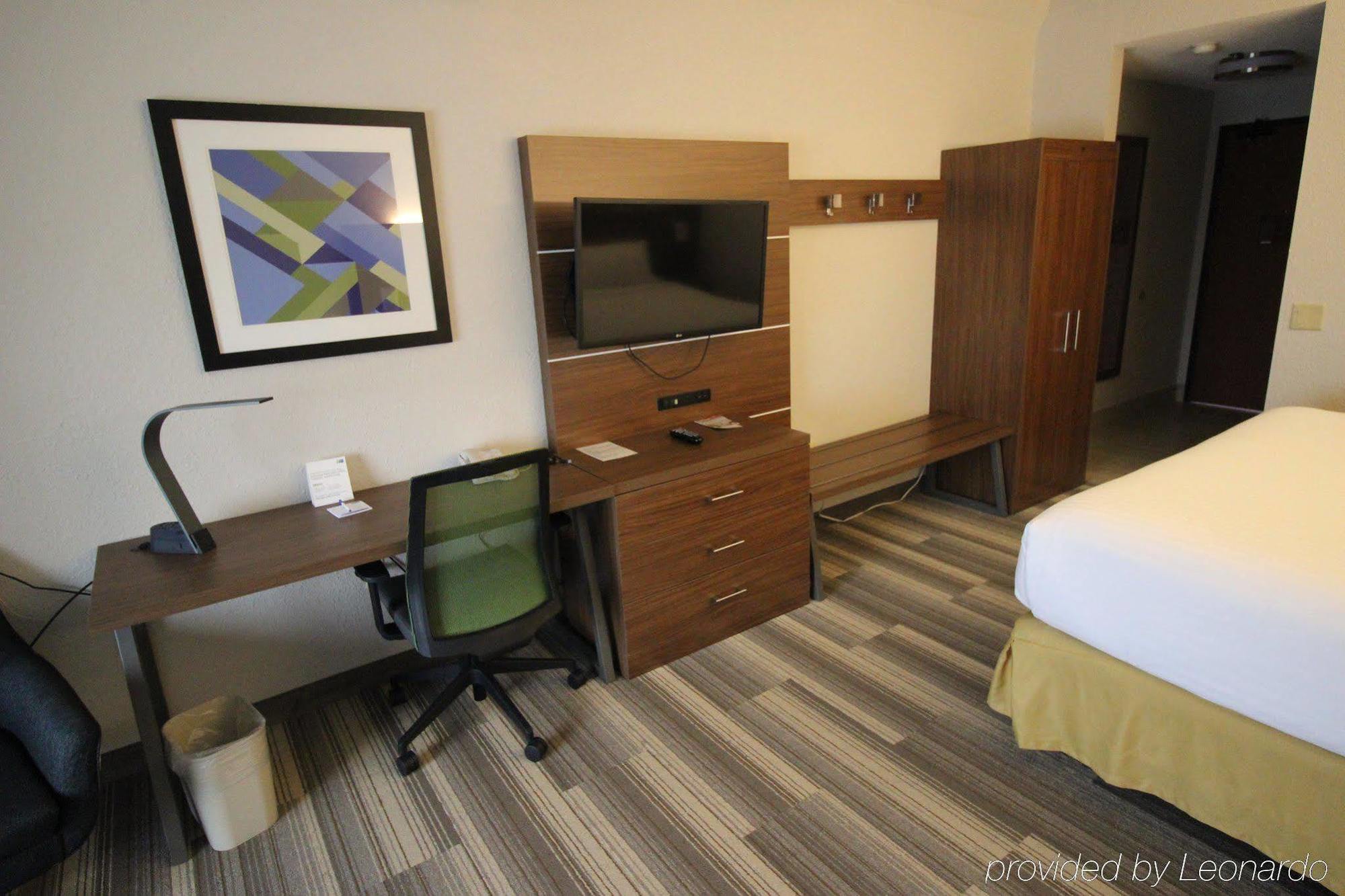 Holiday Inn Express & Suites Houston - Memorial Park Area By Ihg Extérieur photo