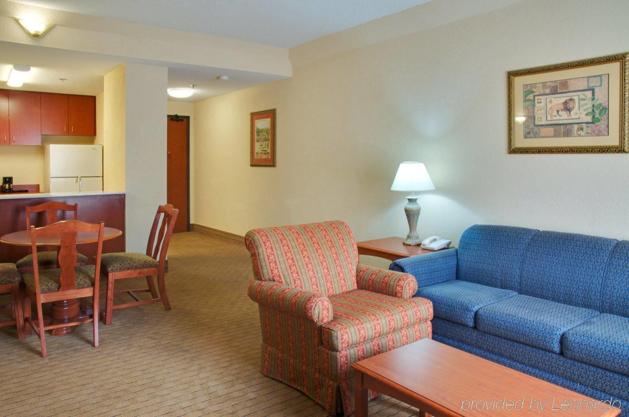 Holiday Inn Express & Suites Houston - Memorial Park Area By Ihg Chambre photo